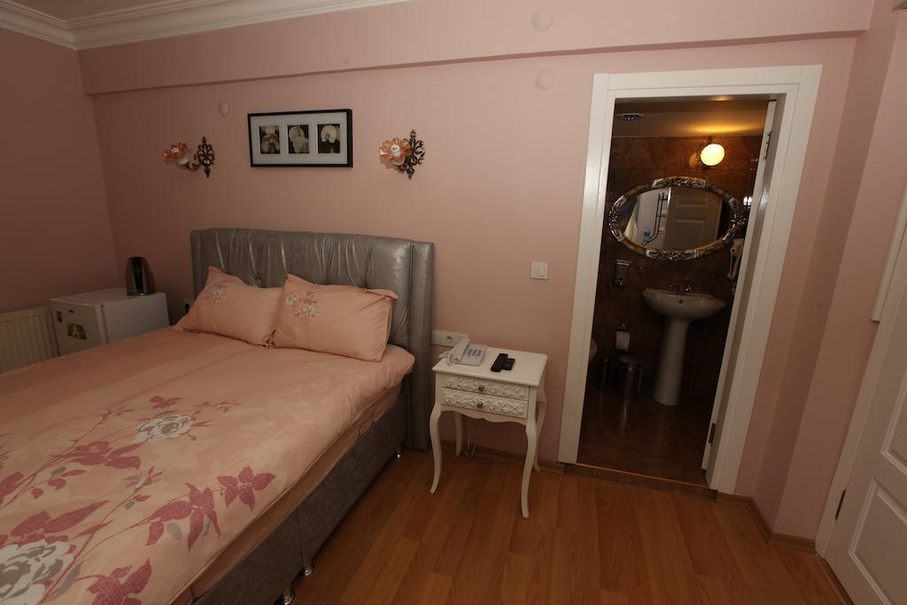 Yesim Suites Istanbul Room photo