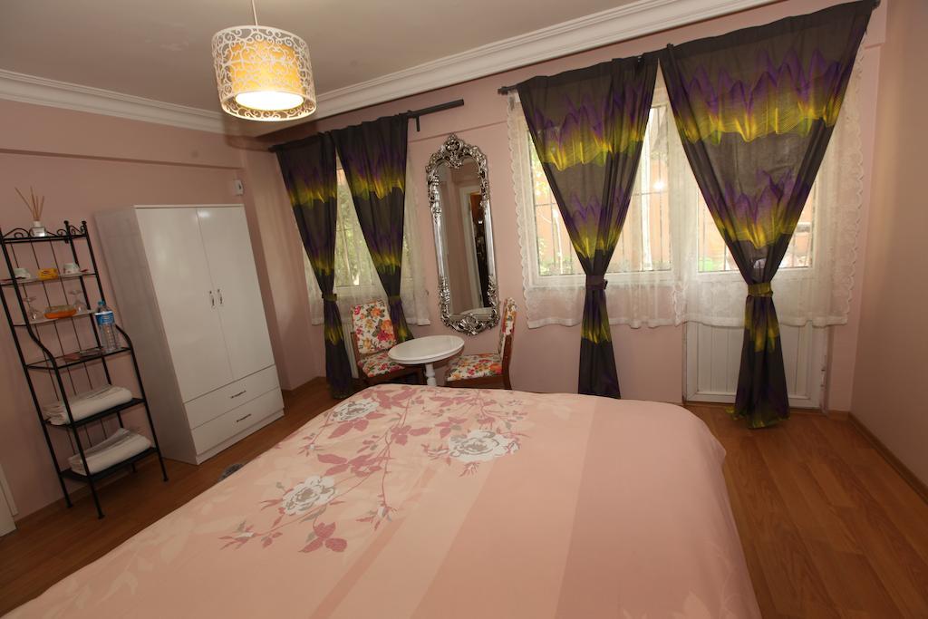 Yesim Suites Istanbul Room photo